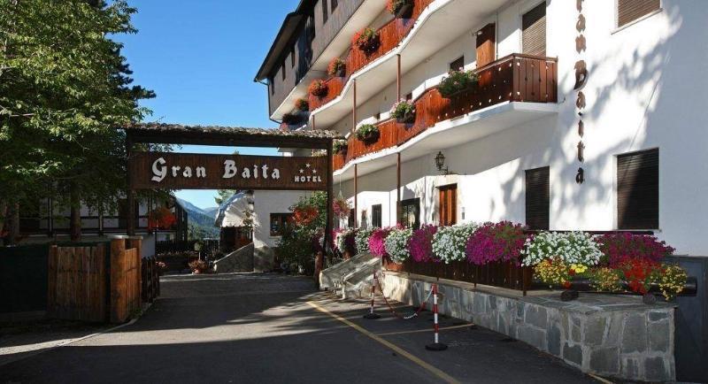 Hotel Gran Baita Oulx 外观 照片