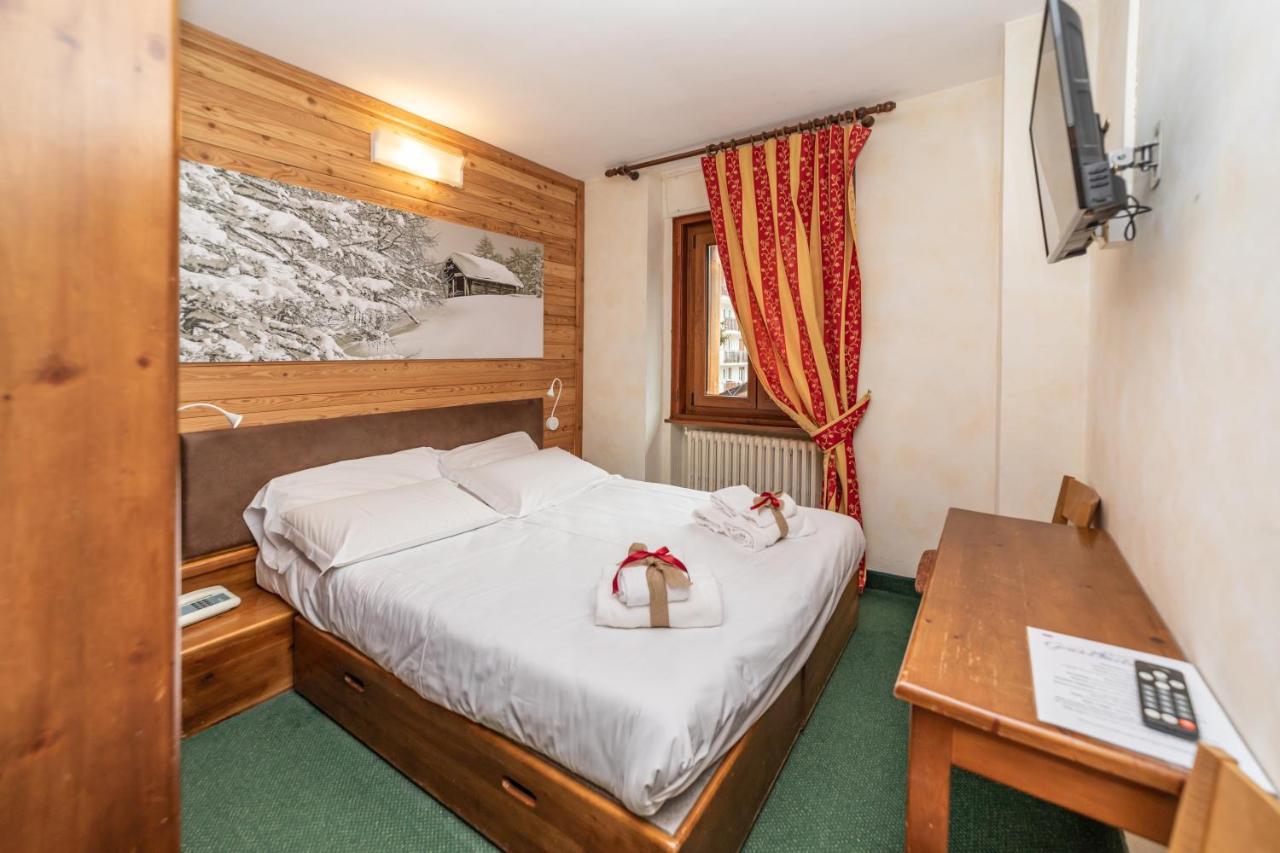 Hotel Gran Baita Oulx 外观 照片